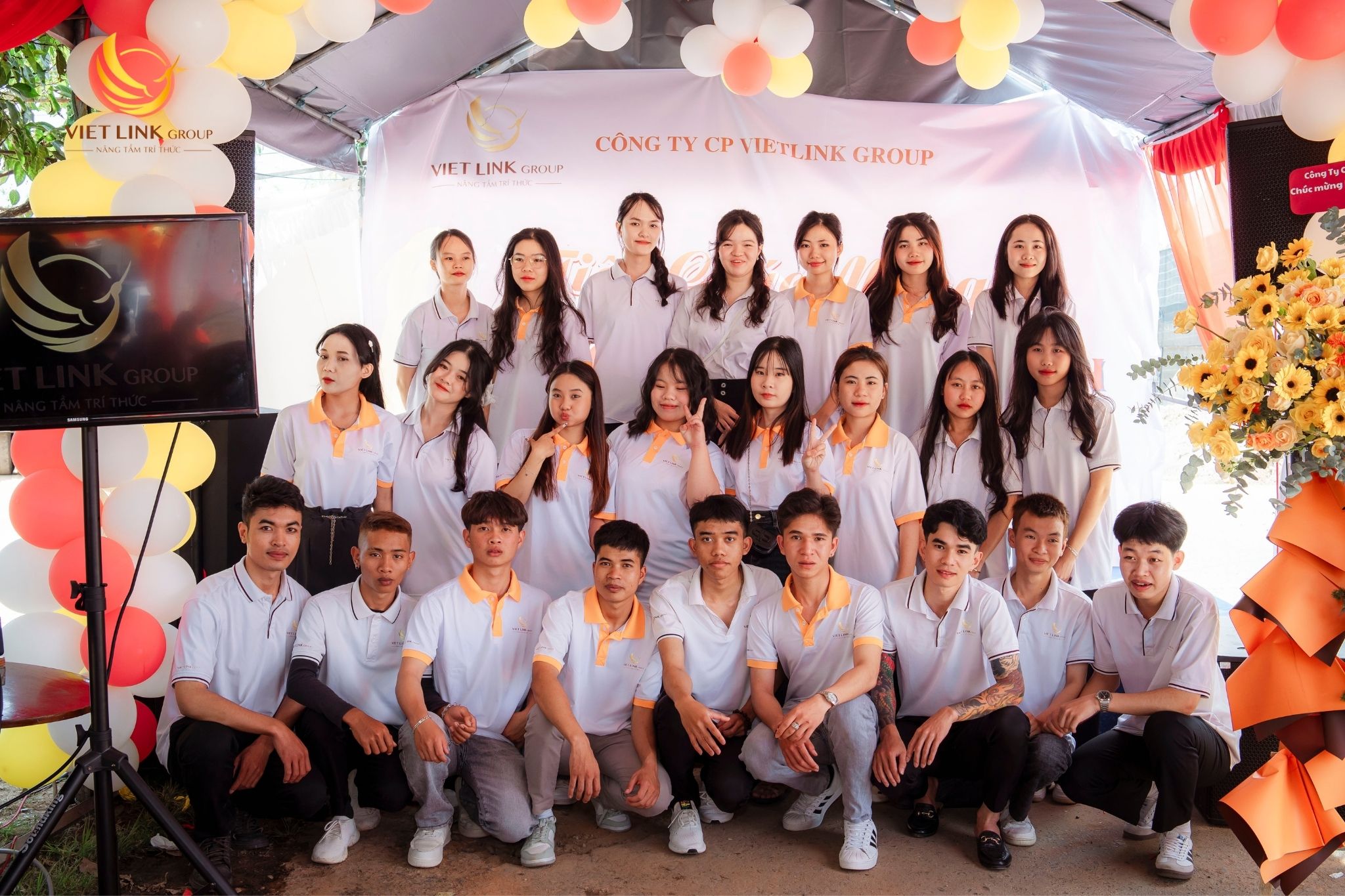 TIỆC CHÚC MỪNG VÀ CHIA TAY DU HỌC SINH XUẤT CẢNH DU HỌC HÀN QUỐC - NHẬT BẢN